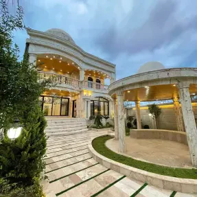 خرید ویلا دوبلکس شهرکی استخردار در چمستان نوساز و بافت غیر بومی