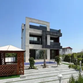خرید ویلا فورلکس استخردار در چمستان نوساز و امکان تهاتر