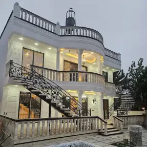 خرید ویلا دوبلکس شهرکی استخردار در چمستان نوساز