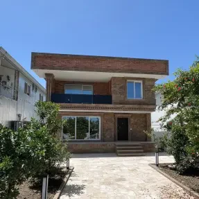 خرید ویلا دوبلکس شهرکی در چمستان نوساز