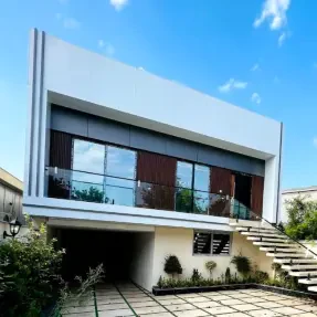 خرید ویلا دوبلکس استخردار در آمل نوساز