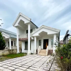 خرید ویلا نیم پیلوت در چمستان