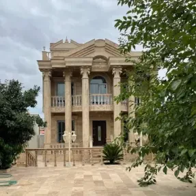خرید ویلا تریبلکس استخردار در چمستان نوساز