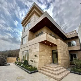 خرید ویلا تریبلکس شهرکی در چمستان نوساز