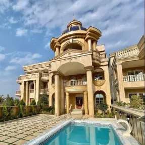 خرید ویلا تریبلکس شهرکی استخردار در چمستان نوساز