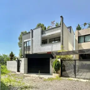 خرید ویلا تریبلکس شهرکی در چمستان نوساز