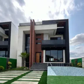 خرید ویلا دوبلکس استخردار در چمستان نوساز