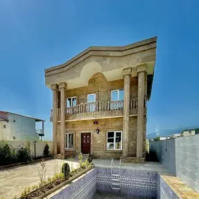 خرید ویلا دوبلکس شهرکی استخردار در آمل نوساز