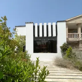 خرید ویلا فلت استخردار در چمستان نوساز